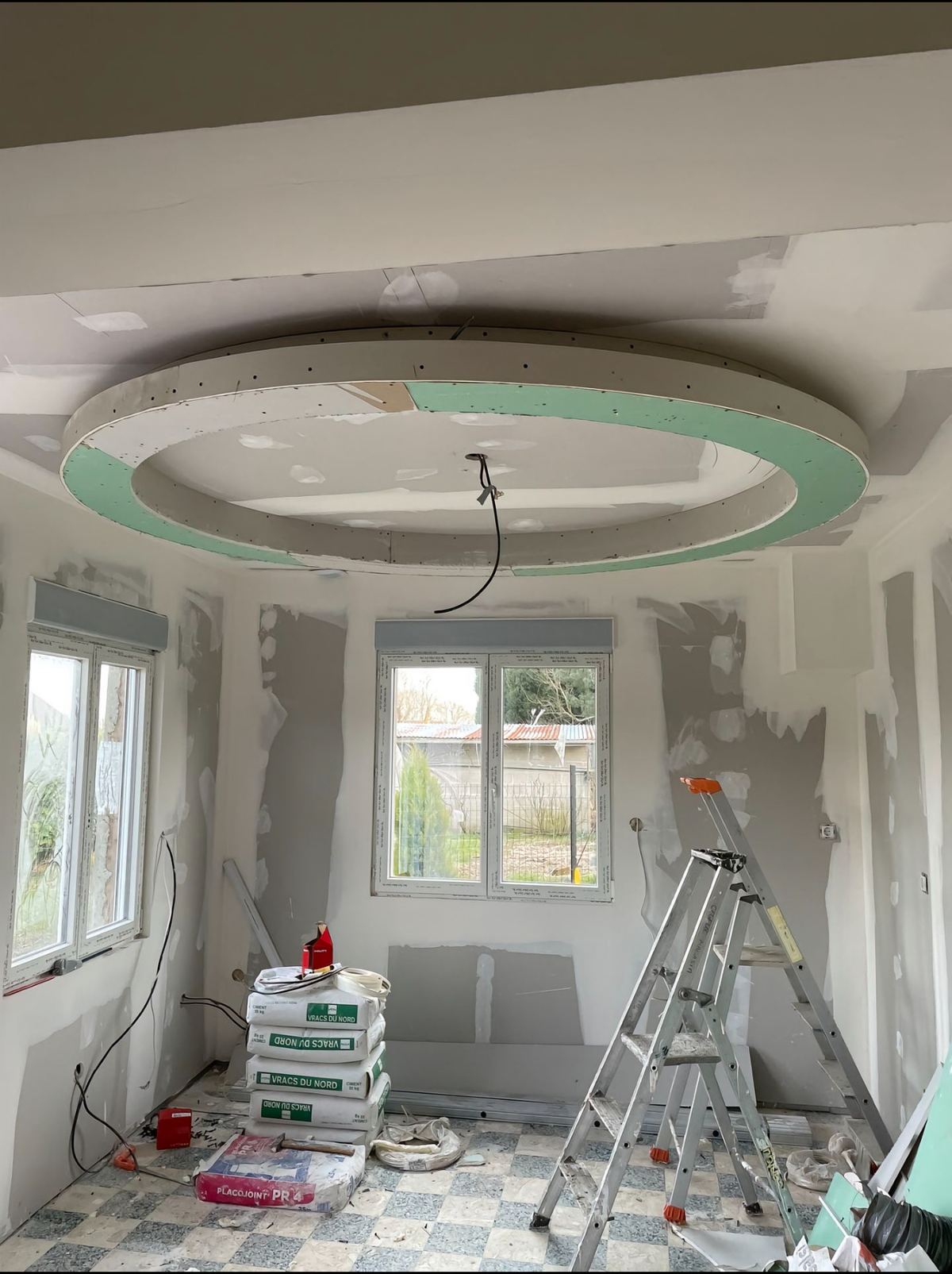 Plafond décoratif circulaire